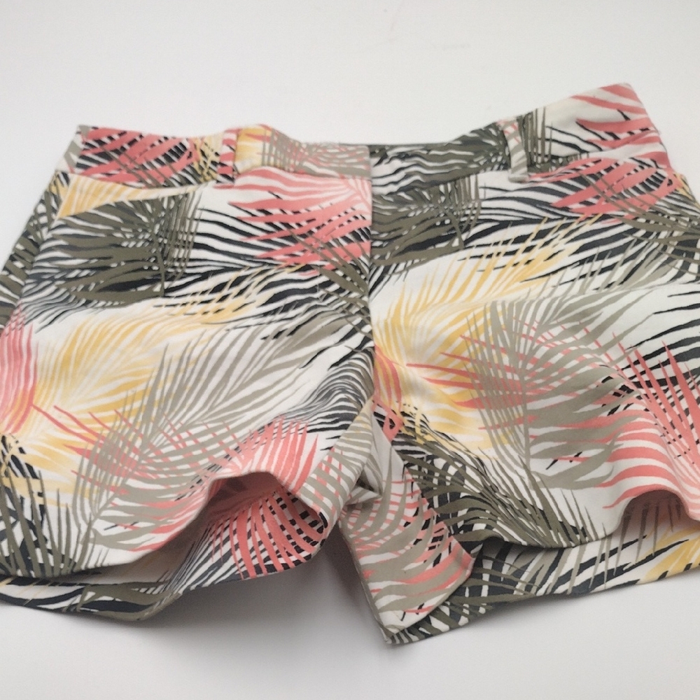 Tropical Print Women Shorts
